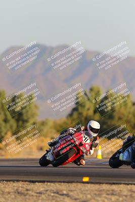 media/Nov-19-2023-CVMA (Sun) [[1f3d1b7ccb]]/Race 18 Supersport Middleweight/